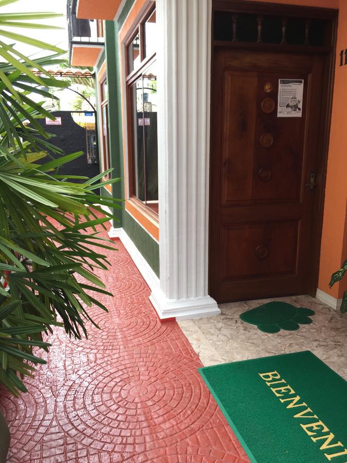 Apartahotel Tierras Amazonicas Leticia Zewnętrze zdjęcie